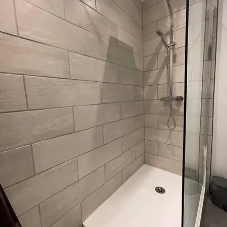 公寓 L'Appartement Charmant 贝诺斯特