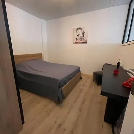 L'Appartement Charmant דירה