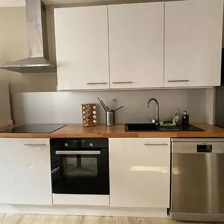 L'Appartement Charmant * ביינוסט